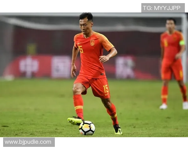 李芳专访:从青涩少女到足球明星的成长之路与心路历程回顾
