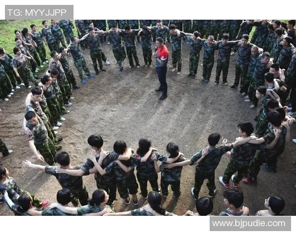 武汉篮球队的蜕变之旅:从传统强队到现代竞技新势力的探索与挑战 武汉篮球队的蜕变之旅:从传统强队到现代竞技新势力的探索与挑战