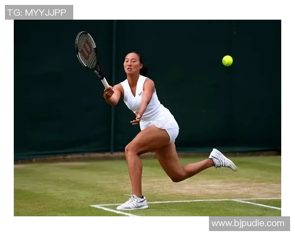 重庆网球队的默契配合揭秘网球巨献带你领略团队精神与技术的完美结合 重庆网球队的默契配合揭秘网球巨献带你领略团队精神与技术的完美结合