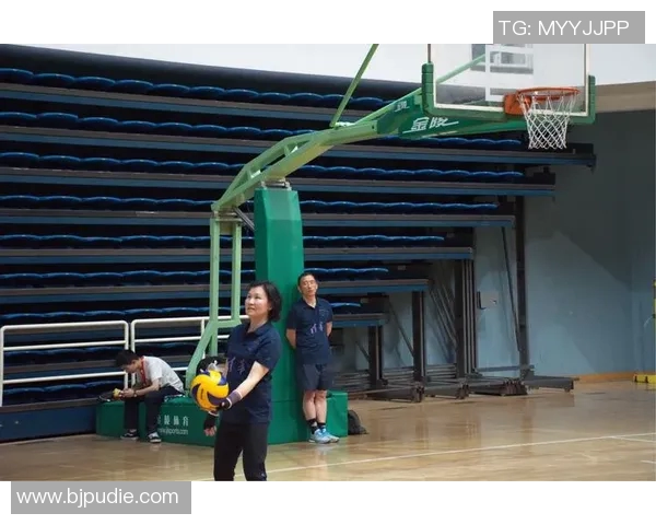 对话刘芳:回顾我的排球生涯与成长历程分享 对话刘芳:回顾我的排球生涯与成长历程分享