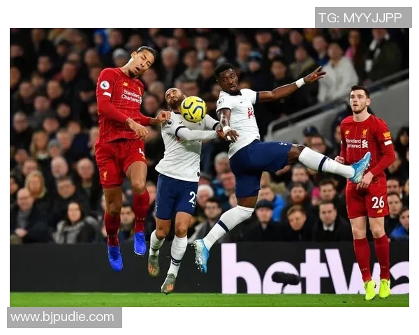 利物浦主场迎战般尼茅夫期待精彩对决与胜利的争夺战