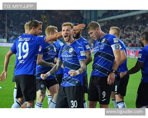 利兹联与切尔西激战即将开启直播精彩不容错过