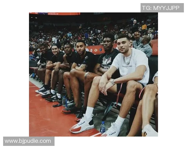 扎克拉文的篮球之路：从潜力新星到NBA全明星的华丽转身