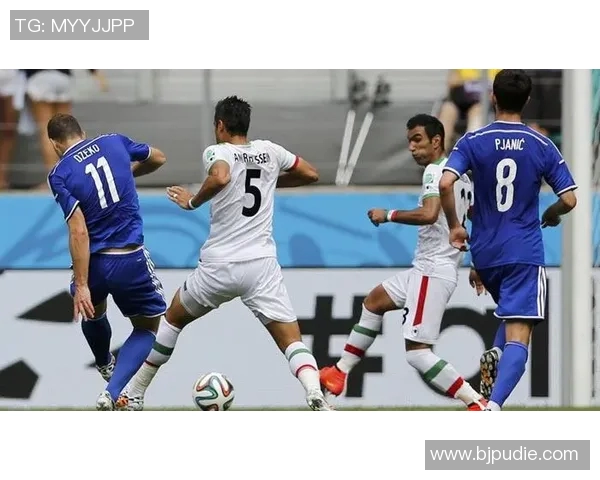 意大利与波黑世界杯对决精彩回顾与赛后分析