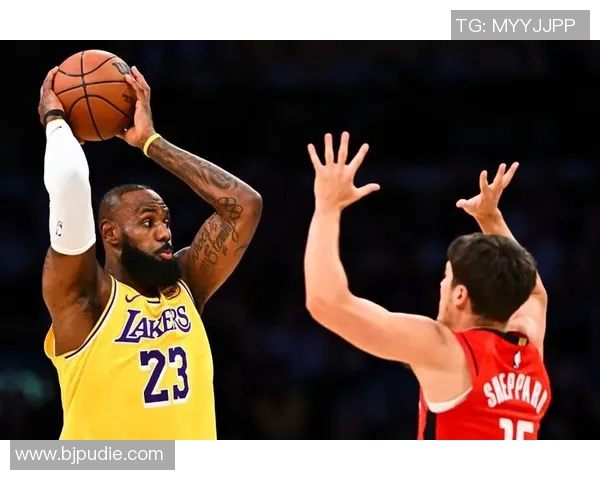 湖人今日对决火箭争夺季后赛席位的关键战役即将上演