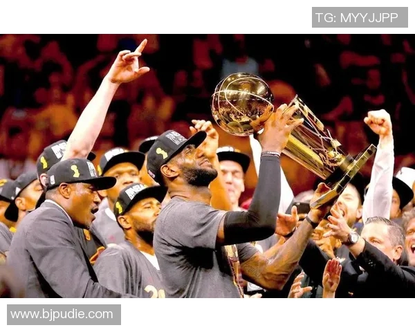 詹姆斯历史性成就达成首位球员突破四万分一万板一万助