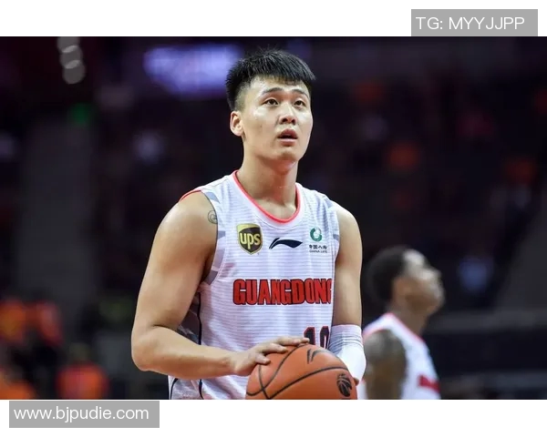 赵睿的篮球之路：从青涩少年到CBA明星的成长历程与辉煌成就