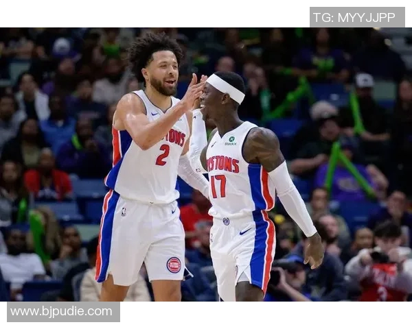 骑士与活塞激战G4争夺季后赛晋级关键战役精彩回顾与分析