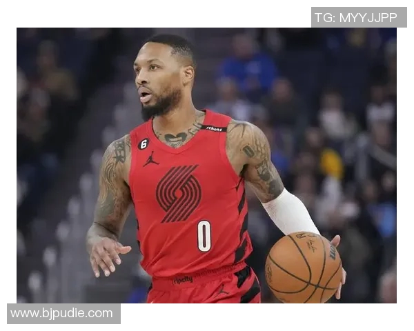 利拉德季后赛精彩表现对决湖人球队历史交锋回顾与分析