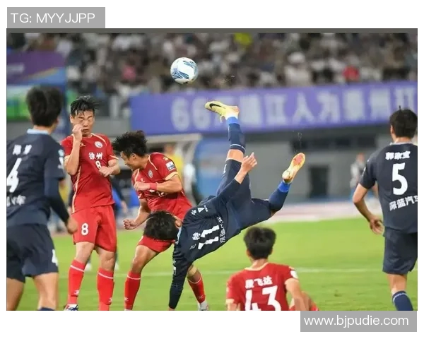 北京北控与深圳精彩对决集锦回顾展现足球魅力与激情瞬间