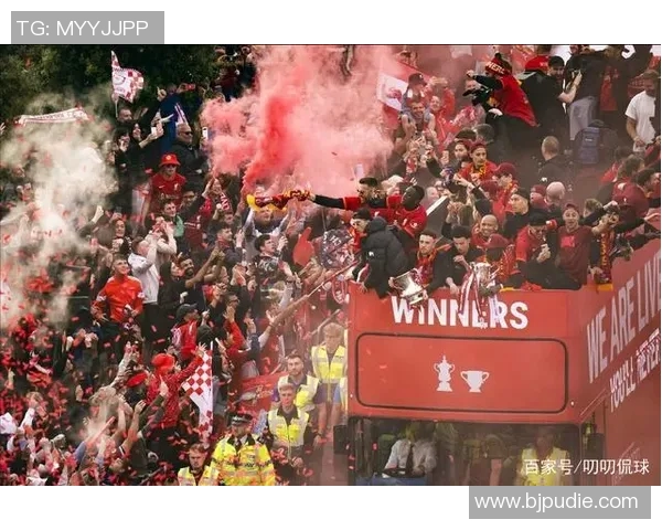 利物浦与曼联历史交锋战绩回顾及精彩瞬间分析