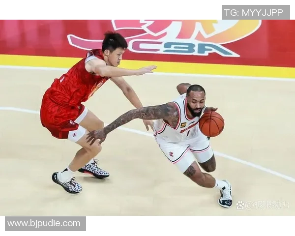 周鹏：从篮球场上的拼搏到人生舞台的精彩蜕变