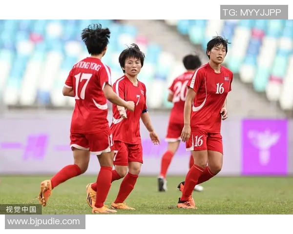 奥预赛女足迎战朝鲜队全力争胜力争晋级决赛圈